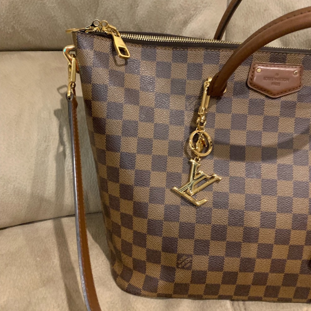 💕Sold💕Authentic  Louis Vuitton Belmont - Picture 2 of 7